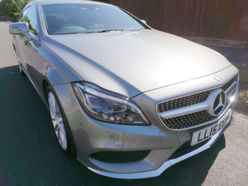Mercedes-benz Cls Cls 220 Amg Line Bluetec Auto